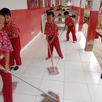 Lingkungan Bersih, Sekolah Sehat